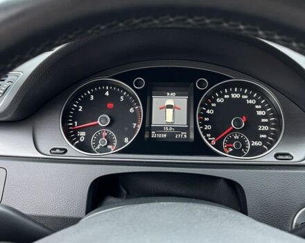 Фольксваген Пассат Вариант 2011 в Львове на Automoto.ua Белый Фольксваген Пассат Вариант, объемом двигателя 2 л и пробегом 221 тыс. км за 7800 $, фото 15 на Automoto.ua