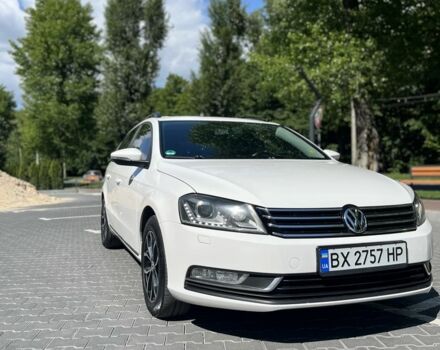 Фольксваген Пассат Вариант 2011 в Хмельницком на Automoto.ua Белый Фольксваген Пассат Вариант, объемом двигателя 2 л и пробегом 288 тыс. км за 7800 $, фото 1 на Automoto.ua
