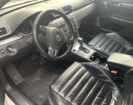 Фольксваген Пассат Вариант 2011 в Львове на Automoto.ua Белый Фольксваген Пассат Вариант, объемом двигателя 2 л и пробегом 305 тыс. км за 10500 $, фото 7 на Automoto.ua