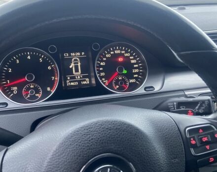 Белый Фольксваген Пассат Вариант, объемом двигателя 1.8 л и пробегом 235 тыс. км за 8999 $, фото 18 на Automoto.ua
