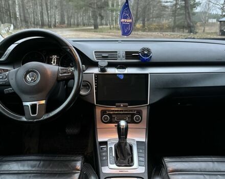 Білий Фольксваген Пассат Варіант, об'ємом двигуна 2 л та пробігом 315 тис. км за 5449 $, фото 7 на Automoto.ua