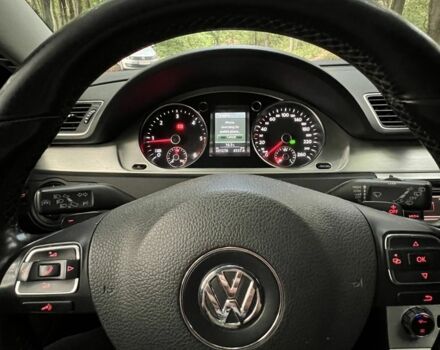 Белый Фольксваген Пассат Вариант, объемом двигателя 2 л и пробегом 295 тыс. км за 13200 $, фото 5 на Automoto.ua