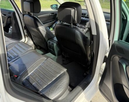 Белый Фольксваген Пассат Вариант, объемом двигателя 2 л и пробегом 320 тыс. км за 11111 $, фото 20 на Automoto.ua