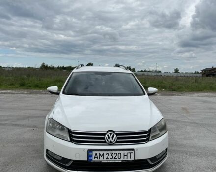 Білий Фольксваген Пассат Варіант, об'ємом двигуна 2 л та пробігом 319 тис. км за 10200 $, фото 2 на Automoto.ua