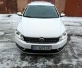 Білий Фольксваген Пассат Варіант, об'ємом двигуна 1.6 л та пробігом 300 тис. км за 10000 $, фото 1 на Automoto.ua