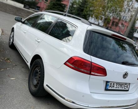 Білий Фольксваген Пассат Варіант, об'ємом двигуна 2 л та пробігом 465 тис. км за 9809 $, фото 4 на Automoto.ua