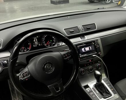 Белый Фольксваген Пассат Вариант, объемом двигателя 2 л и пробегом 270 тыс. км за 10300 $, фото 5 на Automoto.ua