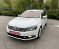 Фольксваген Пассат Варіант 2013 у Миколаєві на Automoto.ua Білий Фольксваген Пассат Варіант, об'ємом двигуна 2 л та пробігом 255 тис. км за 11600 $, фото 1 на Automoto.ua