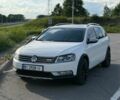Білий Фольксваген Пассат Варіант, об'ємом двигуна 2 л та пробігом 310 тис. км за 12573 $, фото 1 на Automoto.ua