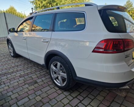 Білий Фольксваген Пассат Варіант, об'ємом двигуна 2 л та пробігом 242 тис. км за 15600 $, фото 9 на Automoto.ua