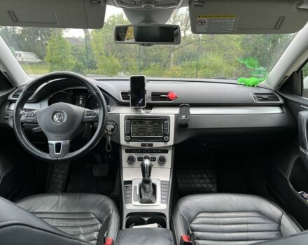 Білий Фольксваген Пассат Варіант, об'ємом двигуна 2 л та пробігом 320 тис. км за 12000 $, фото 7 на Automoto.ua