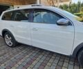 Білий Фольксваген Пассат Варіант, об'ємом двигуна 2 л та пробігом 242 тис. км за 15600 $, фото 4 на Automoto.ua