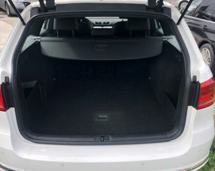 Білий Фольксваген Пассат Варіант, об'ємом двигуна 3.6 л та пробігом 177 тис. км за 3000 $, фото 8 на Automoto.ua