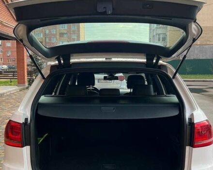 Білий Фольксваген Пассат Варіант, об'ємом двигуна 2 л та пробігом 266 тис. км за 12500 $, фото 9 на Automoto.ua