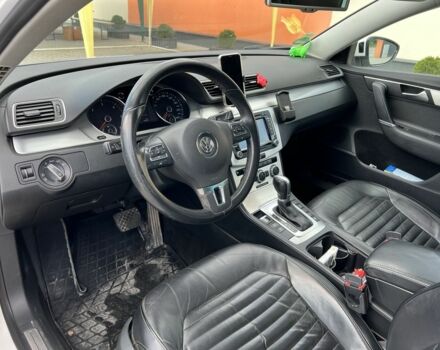 Білий Фольксваген Пассат Варіант, об'ємом двигуна 2 л та пробігом 320 тис. км за 12000 $, фото 6 на Automoto.ua