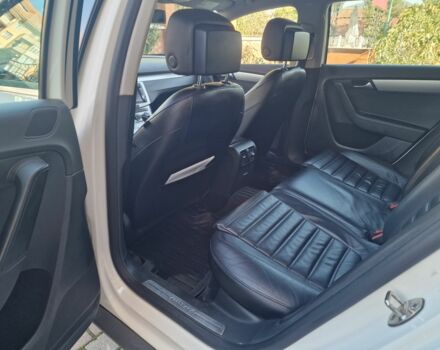 Білий Фольксваген Пассат Варіант, об'ємом двигуна 2 л та пробігом 242 тис. км за 15600 $, фото 10 на Automoto.ua