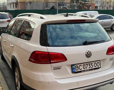 Білий Фольксваген Пассат Варіант, об'ємом двигуна 2 л та пробігом 266 тис. км за 12500 $, фото 3 на Automoto.ua