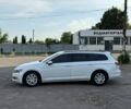 Білий Фольксваген Пассат Варіант, об'ємом двигуна 2 л та пробігом 330 тис. км за 11099 $, фото 4 на Automoto.ua