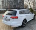 Белый Фольксваген Пассат Вариант, объемом двигателя 2 л и пробегом 245 тыс. км за 15900 $, фото 2 на Automoto.ua