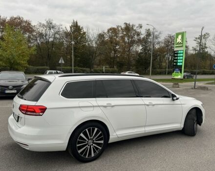 Білий Фольксваген Пассат Варіант, об'ємом двигуна 1.6 л та пробігом 216 тис. км за 13700 $, фото 8 на Automoto.ua