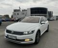 Білий Фольксваген Пассат Варіант, об'ємом двигуна 1.6 л та пробігом 216 тис. км за 13700 $, фото 1 на Automoto.ua