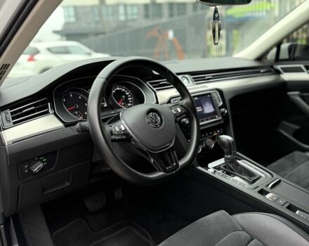 Белый Фольксваген Пассат Вариант, объемом двигателя 2 л и пробегом 256 тыс. км за 14999 $, фото 15 на Automoto.ua