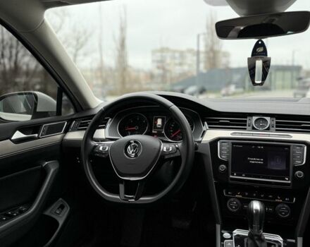 Белый Фольксваген Пассат Вариант, объемом двигателя 2 л и пробегом 256 тыс. км за 14999 $, фото 18 на Automoto.ua