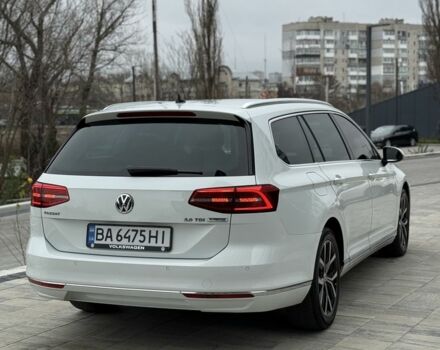Белый Фольксваген Пассат Вариант, объемом двигателя 2 л и пробегом 256 тыс. км за 14999 $, фото 10 на Automoto.ua