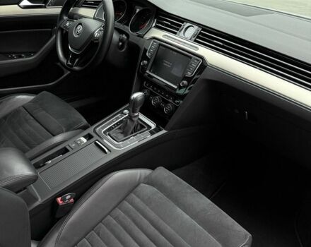 Белый Фольксваген Пассат Вариант, объемом двигателя 2 л и пробегом 256 тыс. км за 14999 $, фото 19 на Automoto.ua