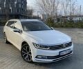 Белый Фольксваген Пассат Вариант, объемом двигателя 2 л и пробегом 245 тыс. км за 15900 $, фото 1 на Automoto.ua