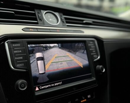 Белый Фольксваген Пассат Вариант, объемом двигателя 2 л и пробегом 256 тыс. км за 14999 $, фото 21 на Automoto.ua