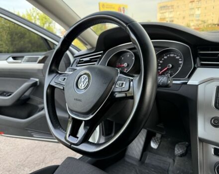 Белый Фольксваген Пассат Вариант, объемом двигателя 2 л и пробегом 325 тыс. км за 11950 $, фото 18 на Automoto.ua