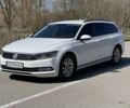Белый Фольксваген Пассат Вариант, объемом двигателя 1.6 л и пробегом 385 тыс. км за 12000 $, фото 1 на Automoto.ua