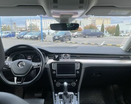 Білий Фольксваген Пассат Варіант, об'ємом двигуна 2 л та пробігом 250 тис. км за 14800 $, фото 7 на Automoto.ua
