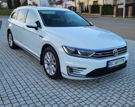 Фольксваген Пассат Вариант 2016 в Львове на Automoto.ua Белый Фольксваген Пассат Вариант, объемом двигателя 1.4 л и пробегом 275 тыс. км за 14400 $, фото 1 на Automoto.ua