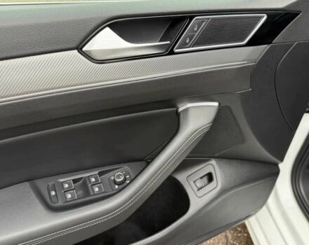 Белый Фольксваген Пассат Вариант, объемом двигателя 2 л и пробегом 79 тыс. км за 12000 $, фото 11 на Automoto.ua