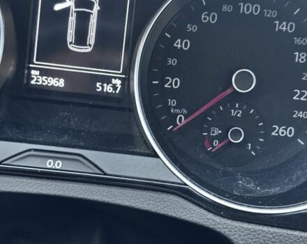 Білий Фольксваген Пассат Варіант, об'ємом двигуна 2 л та пробігом 236 тис. км за 12500 $, фото 12 на Automoto.ua