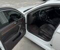 Белый Фольксваген Пассат Вариант, объемом двигателя 2 л и пробегом 263 тыс. км за 17800 $, фото 5 на Automoto.ua