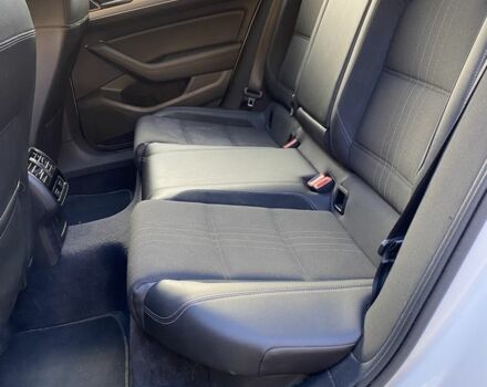 Білий Фольксваген Пассат Варіант, об'ємом двигуна 2 л та пробігом 250 тис. км за 16950 $, фото 5 на Automoto.ua