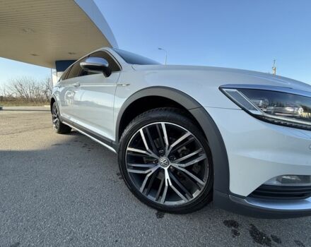 Білий Фольксваген Пассат Варіант, об'ємом двигуна 2 л та пробігом 195 тис. км за 16750 $, фото 21 на Automoto.ua