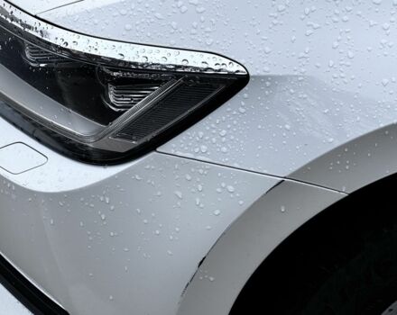 Білий Фольксваген Пассат Варіант, об'ємом двигуна 2 л та пробігом 236 тис. км за 12500 $, фото 6 на Automoto.ua