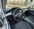 Білий Фольксваген Пассат Варіант, об'ємом двигуна 2 л та пробігом 195 тис. км за 16750 $, фото 16 на Automoto.ua