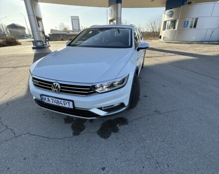 Білий Фольксваген Пассат Варіант, об'ємом двигуна 2 л та пробігом 195 тис. км за 16750 $, фото 1 на Automoto.ua