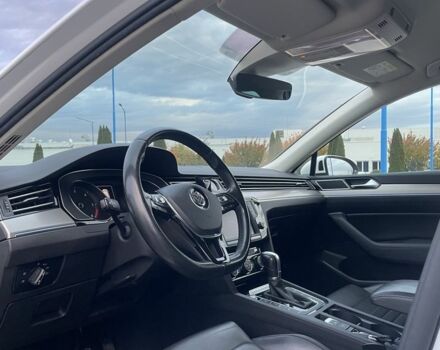 Білий Фольксваген Пассат Варіант, об'ємом двигуна 2 л та пробігом 250 тис. км за 14800 $, фото 6 на Automoto.ua