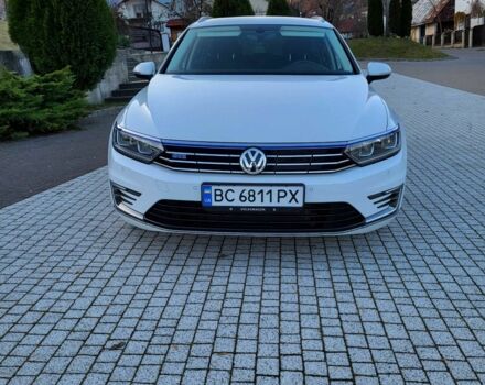 Фольксваген Пассат Вариант 2016 в Львове на Automoto.ua Белый Фольксваген Пассат Вариант, объемом двигателя 1.4 л и пробегом 275 тыс. км за 14400 $, фото 2 на Automoto.ua