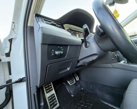 Білий Фольксваген Пассат Варіант, об'ємом двигуна 2 л та пробігом 195 тис. км за 16750 $, фото 19 на Automoto.ua