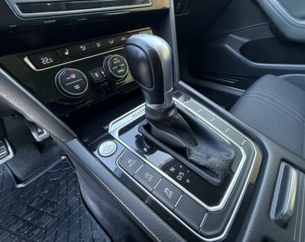 Білий Фольксваген Пассат Варіант, об'ємом двигуна 2 л та пробігом 195 тис. км за 16750 $, фото 14 на Automoto.ua