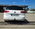 Білий Фольксваген Пассат Варіант, об'ємом двигуна 2 л та пробігом 270 тис. км за 15900 $, фото 5 на Automoto.ua