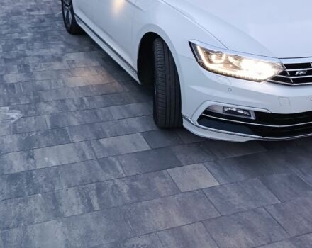 Фольксваген Пассат Вариант 2017 в Золочев на Automoto.ua Белый Фольксваген Пассат Вариант, объемом двигателя 2 л и пробегом 195 тыс. км за 18200 $, фото 1 на Automoto.ua