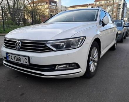 Білий Фольксваген Пассат Варіант, об'ємом двигуна 1.6 л та пробігом 237 тис. км за 14800 $, фото 1 на Automoto.ua